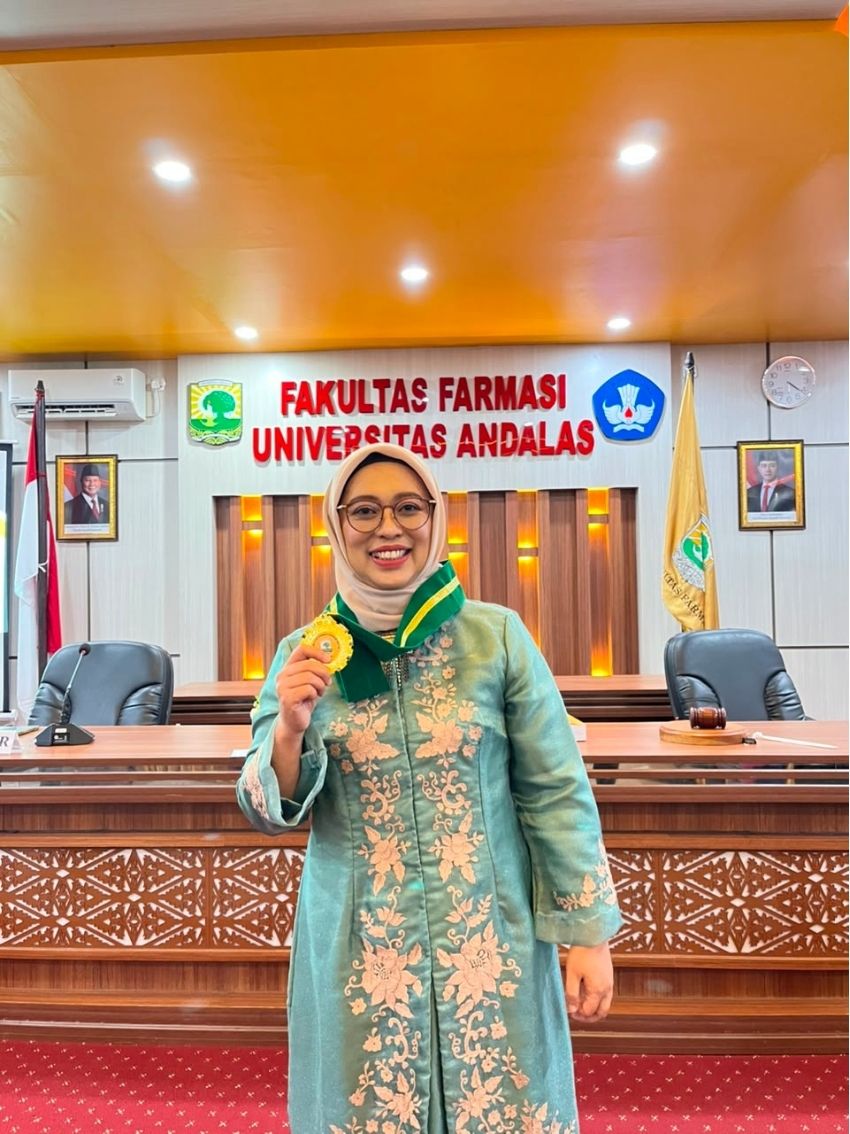 Sidang Promosi Doktor Desi Eka Putri